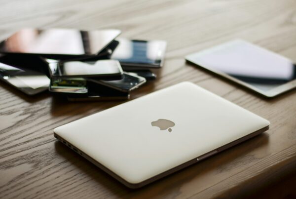 Apple may seek new chip sources, possibly in Texas