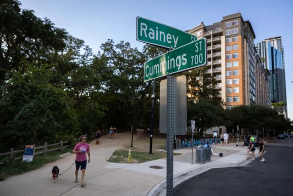 200 have drowned in Austin’s Lady Bird Lake since 2004. A serial killer isn’t to blame, study says.