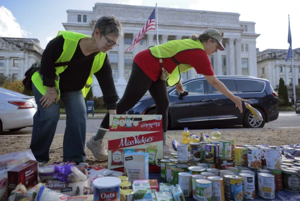 Judge gives Trump administration until Monday to have a plan for SNAP benefits