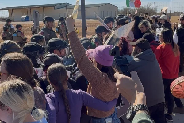 Anti-ICE protesters clash with DPS troopers outside Dilley ICE detention facility