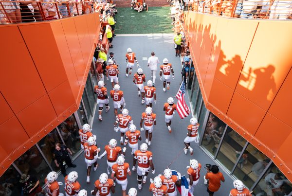 Congress considers bill to set new rules for business of college sports