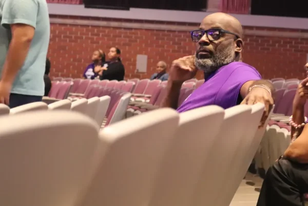 A Houston high school teacher said students couldn’t read or write. Then the school got an ‘A’ rating