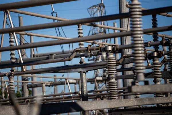 Texas cities say Abbott’s proposal to disband their electric companies won’t lower costs