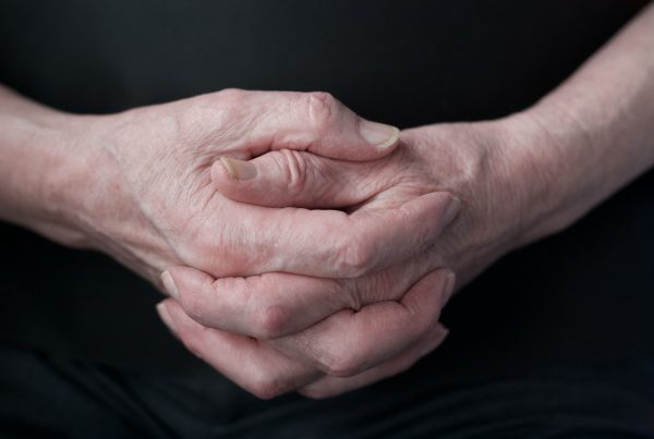 Sound over surgery: UT Southwestern doctors take new approach to beating Parkinson’s tremors