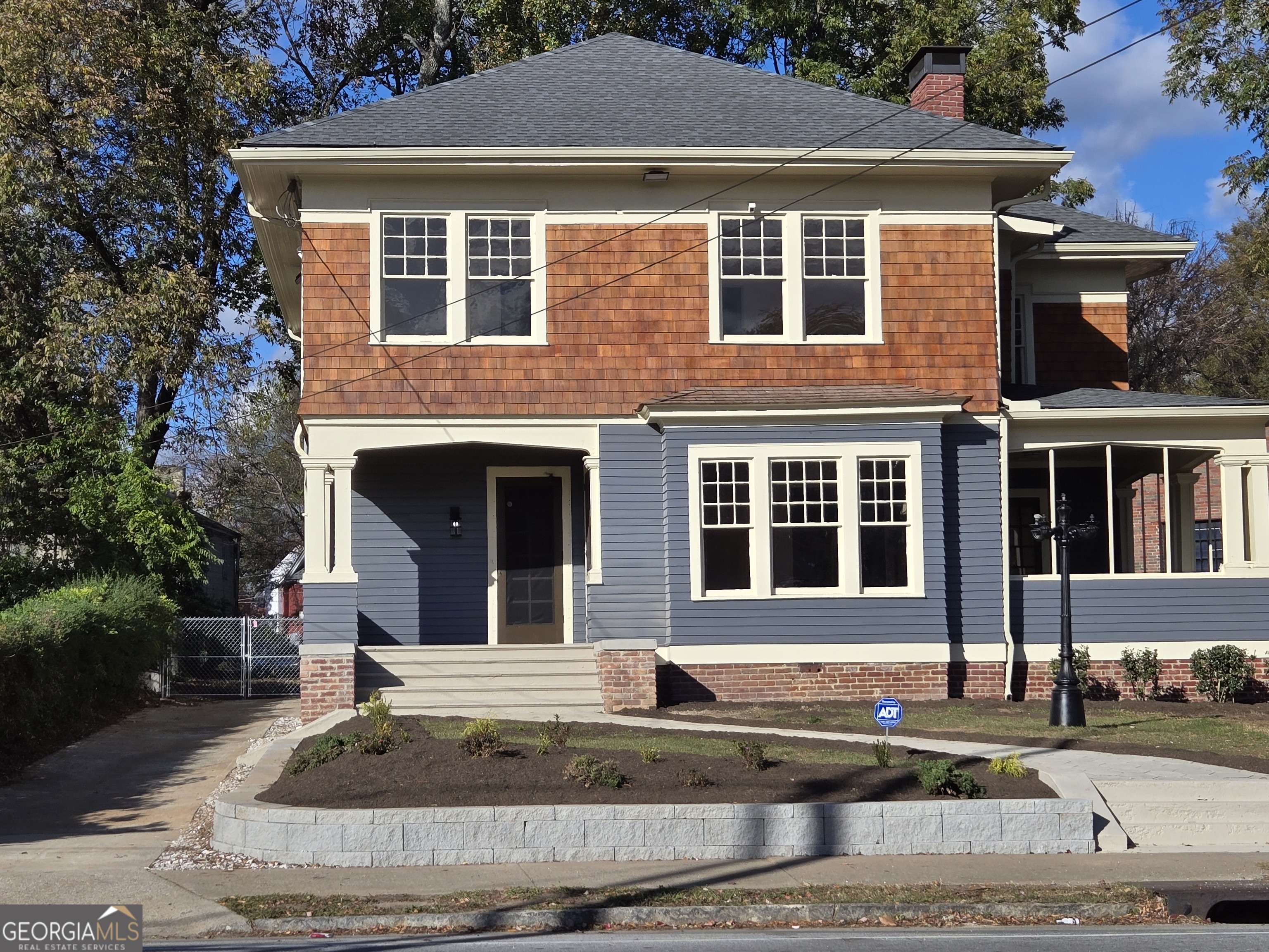 1089 AVON Avenue Atlanta GA 30310