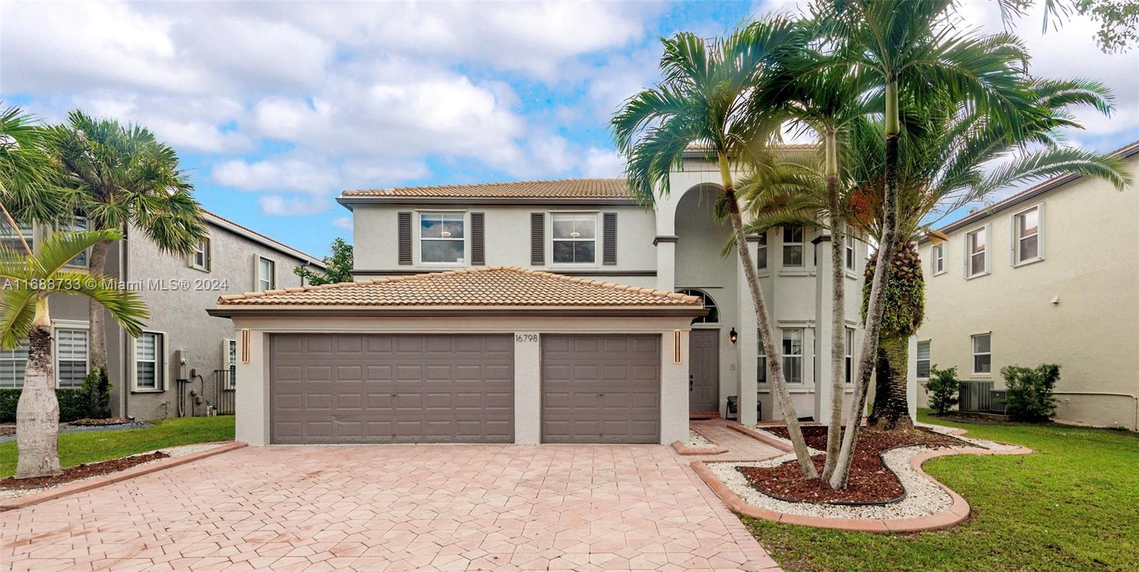 16798 SW 16th St Pembroke Pines FL 33027