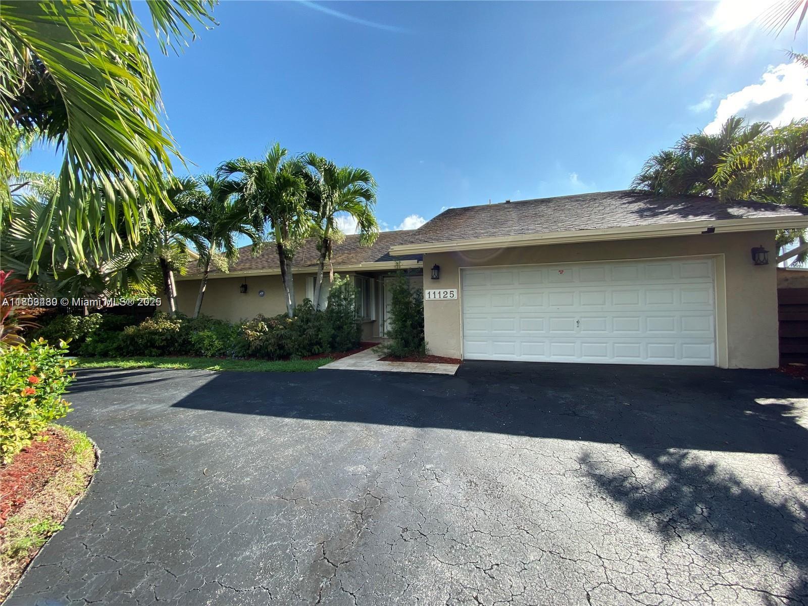 11125 SW 127th ct Miami FL 33186