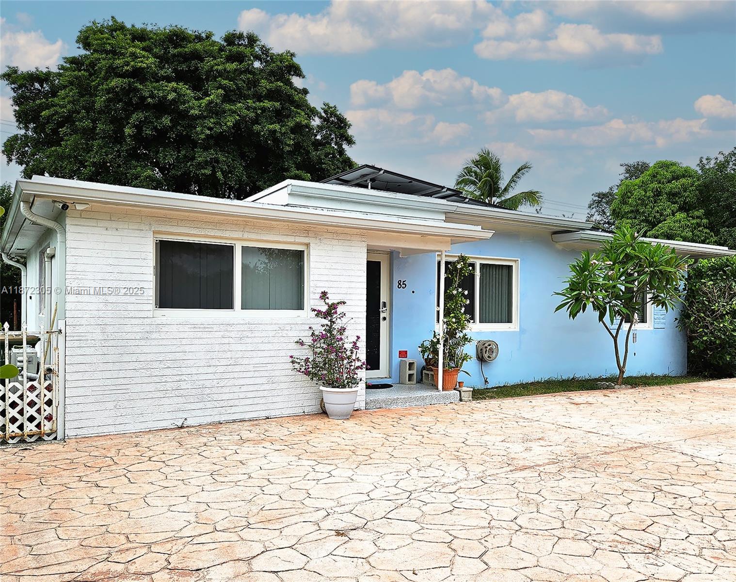 85 NW 126th St North Miami FL 33168