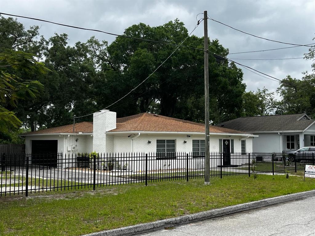 1802 E KNOLLWOOD STREET TAMPA FL 33610