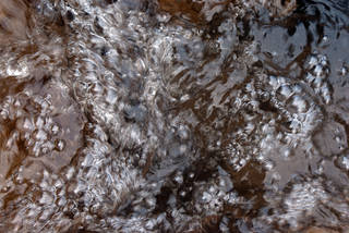 Texture of /water/foam-and-rapids/foam-and-rapids_0016_04