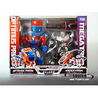 Japanese Transformers Animated - Cybertron Mode Optimus Prime vs. Megatron