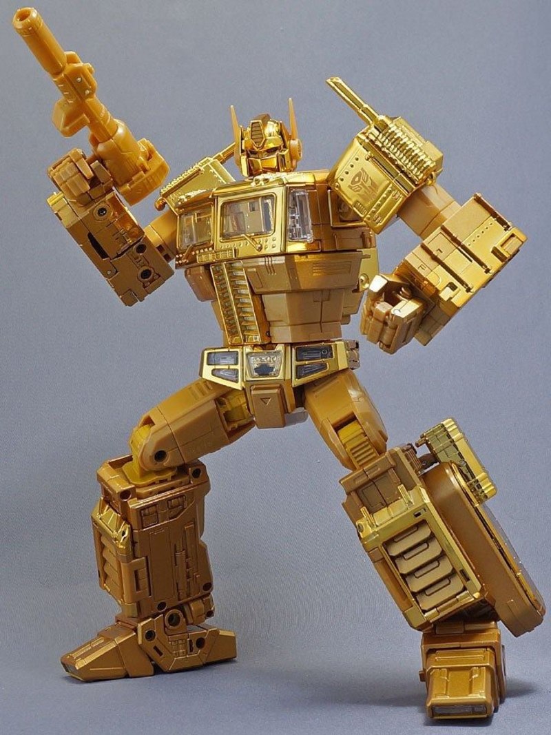 MP-10 Optimus Prime Convoy Golden Lagoon Exclusive Version | Transformers Master - Picture 6 of 11