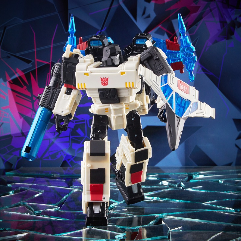 Megatron IDW Shattered Glass | Transformers Generations Shattered Glass