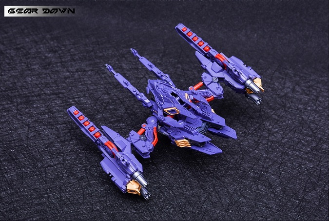 THB-02A Thunderbolt 1/100 Scale Model Kit | Infinite Nova | IN ERA+