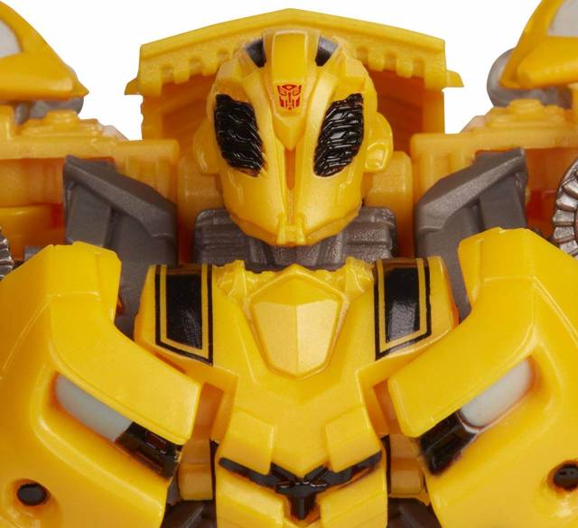 SS-40 New Bumblebee Japanese Version Deluxe Class | Transformers