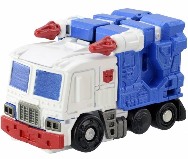 QTF-05 Ultra Magnus | Q Transformers Figure by Takara Tomy