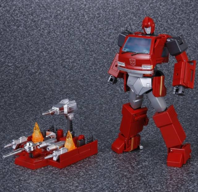 MP-27 Ironhide | Transformers Masterpiece