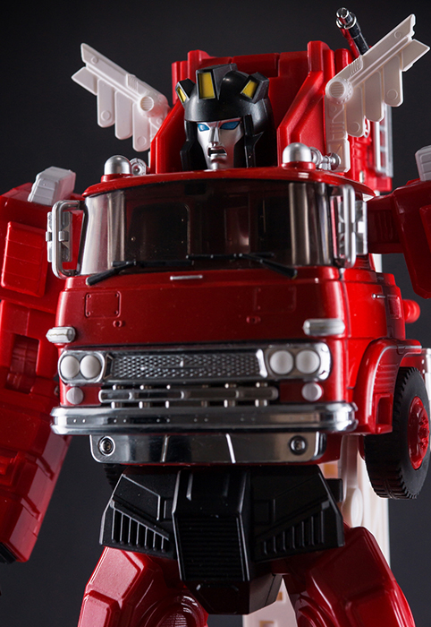 MX-5 Dante | X-Transbots | TFSource