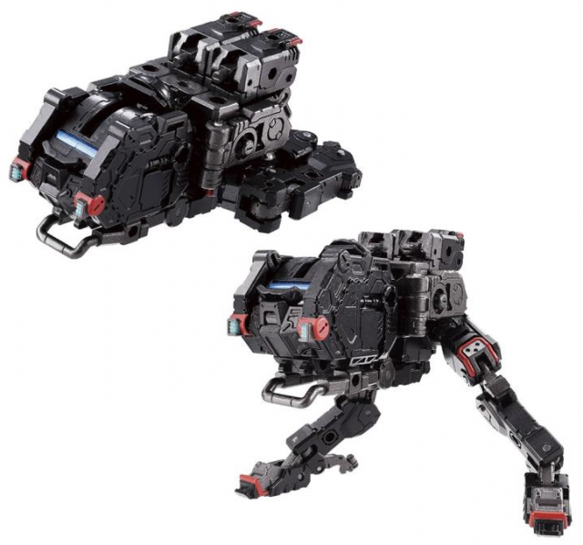 TM-01 Tactical Mover Gamma Versaulter | Takara Tomy Diaclone