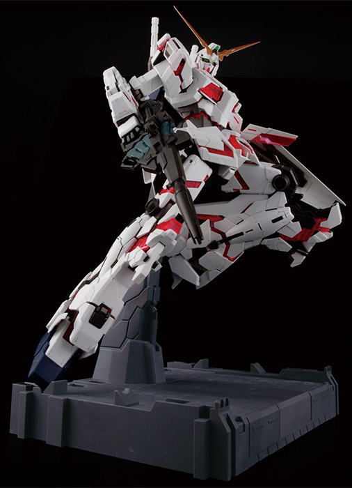 rx-0  RX-0 Unicorn Gundam Prototype Full Psycho-Frame 1/60 Scale