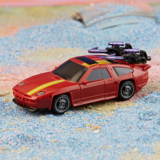 Dead End | Transformers Legacy Figure by Hasbro | TFSource