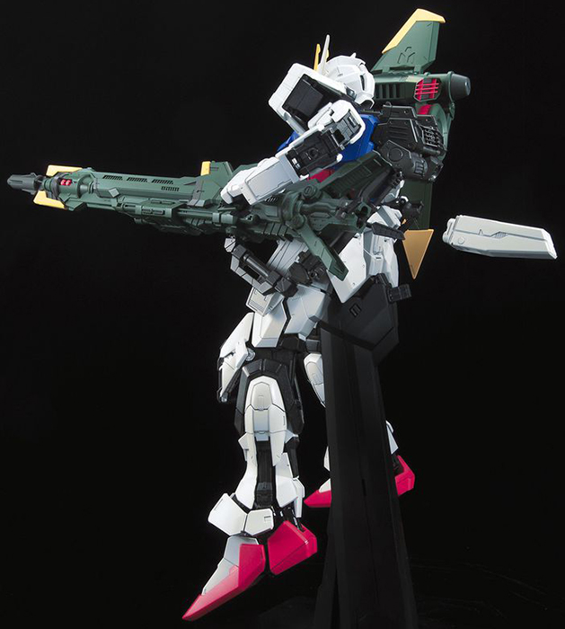 Perfect Strike Gundam Perfect Grade 1/60 Scale Model Kit Mobile Suit Gundam SEED Bandai