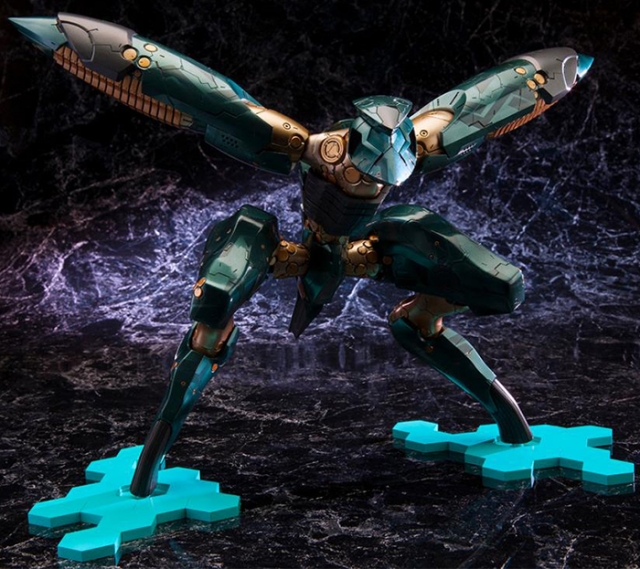Metal Gear Ray 1/100 Scale Model Kit | Metal Gear Solid 4: Guns of the