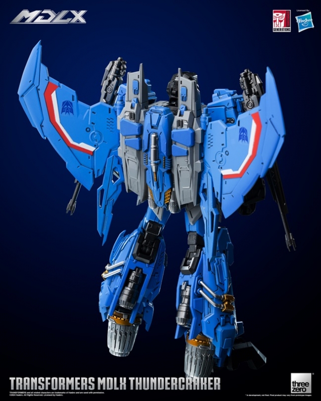 Thundercracker MDLX Scale Collectible Figure | Transformers