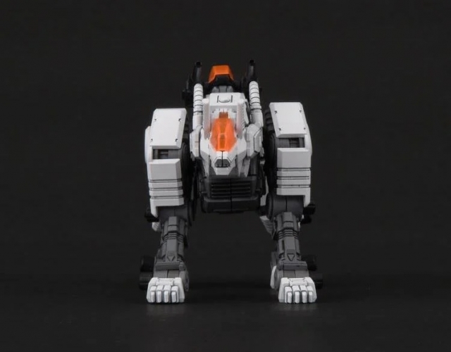 RMZ-003 Command Wolf | Zoids Model Kit by Takara Tomy Kotobukiya