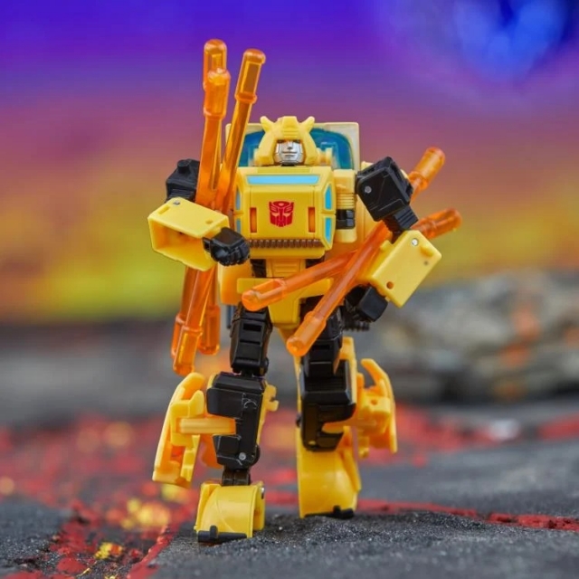トランスフォーマー レガシー デラックス クラス オリジン バンブルビー Amazon.com: Transformers Legacy Deluxe Class Origin