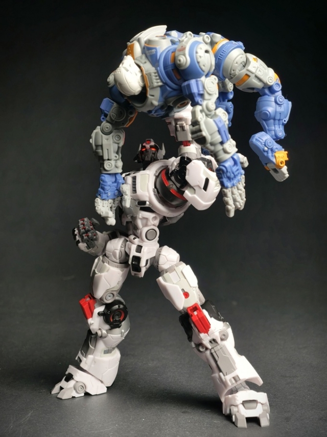 アストロファージ A08 Atlas | Toy Notch Astrobots