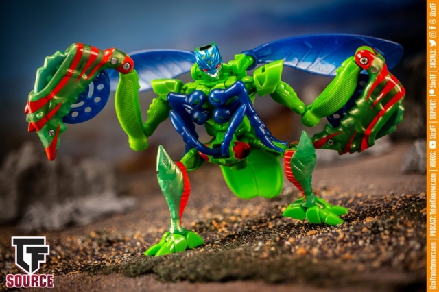 C-20 Mantis Deluxe Class | Japanese Transformers Beast Wars | TFSource
