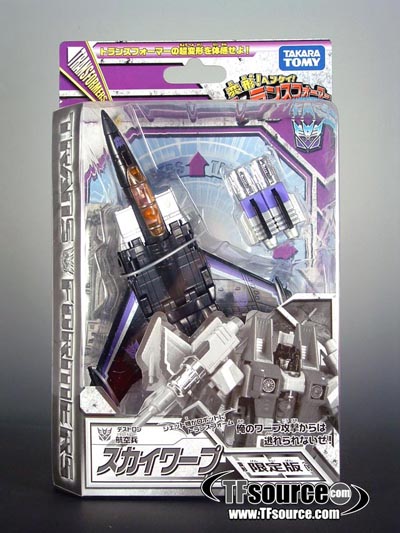 Skywarp Toy Hobby Exclusive | Transformers Henkei Classics