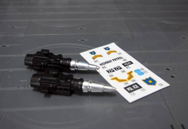 Omega Launcher for Transformers Masterpiece MP-17 Prowl | Before and After