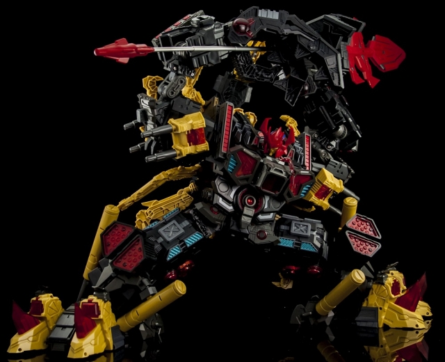 MCB03P Devil Stinger | MakeToys City Bot Series