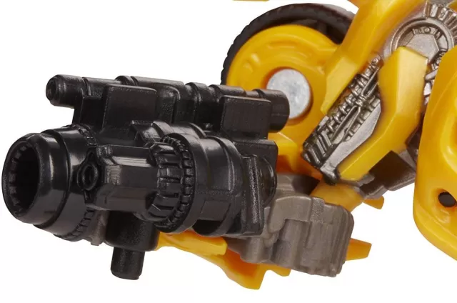 SS-40 New Bumblebee Japanese Version Deluxe Class | Transformers