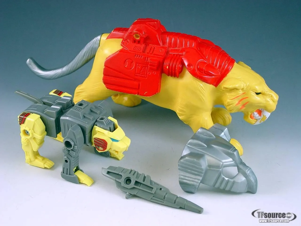 Catilla Pretender Vintage Transformers G1