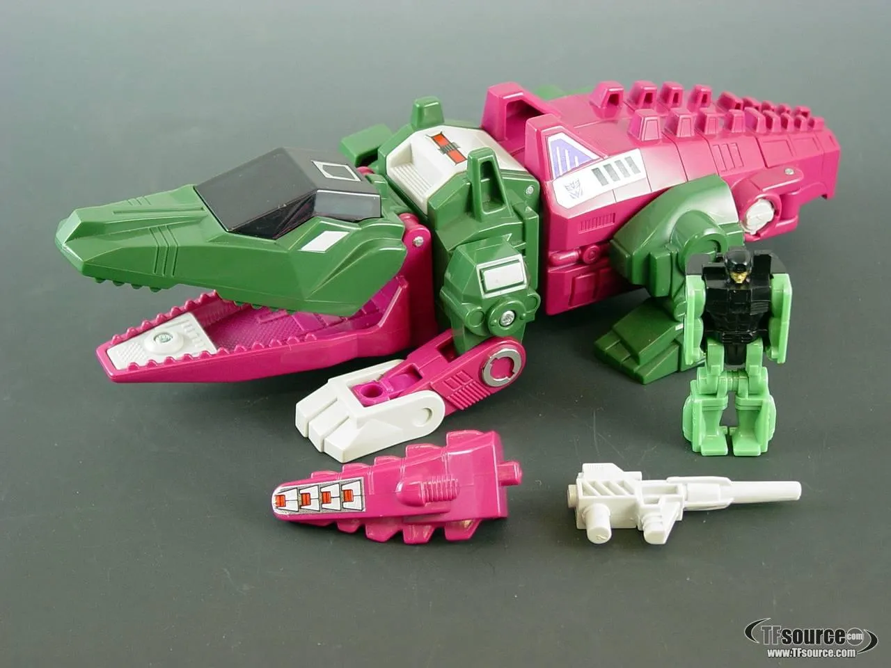 Skullcruncher Headmaster Vintage Transformers G1