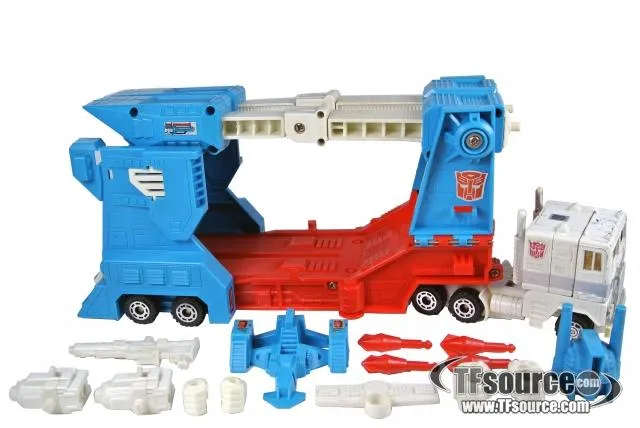 Ultra Magnus Loose 100% Complete