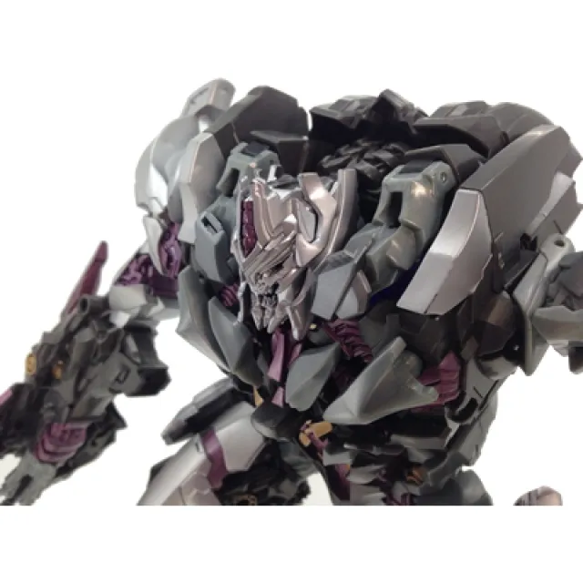 Nightmare Megatron Limited Edition Exclusive | Dark of the