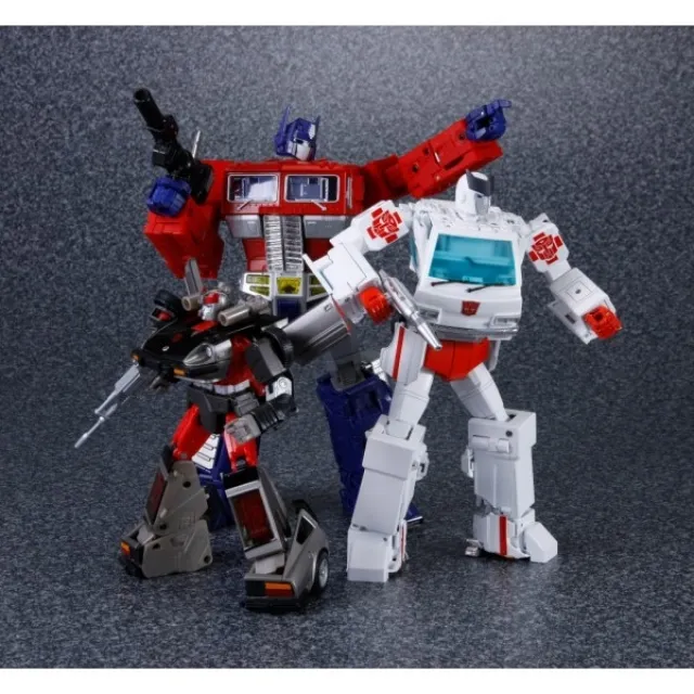 MP-30 Ratchet | Masterpiece G1 Transformers Figure | TFSource