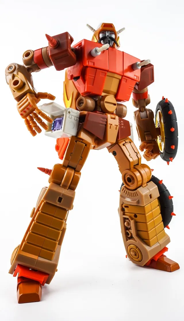 Crash Hog | KFC Toys 3rd Party Masterpiece-Style Figure | TFSource