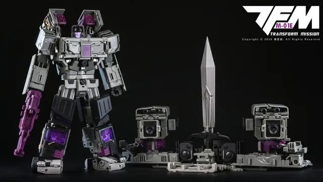 M-03 Powertrain | Transformmission Havoc Combiner | TFSource