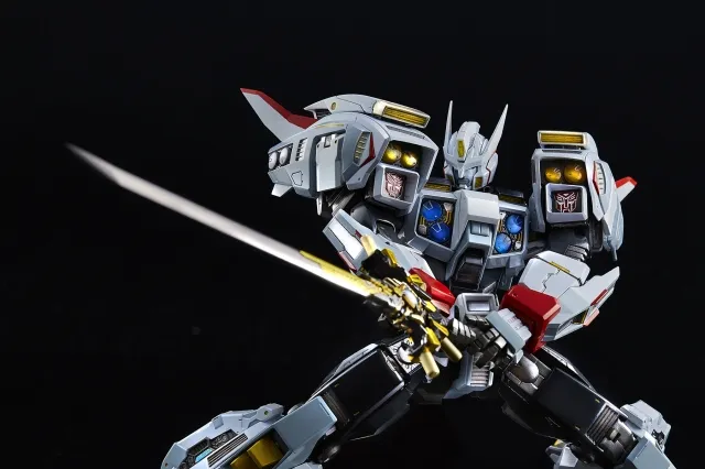 Drift #01 | Flame Toys Kuro Kara Kuri Transformers Figure | TFSource