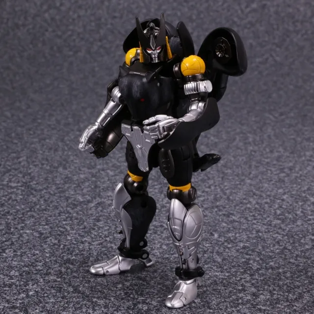 MP-34S Shadow Panther | Beast Wars Masterpiece Transformers Figure
