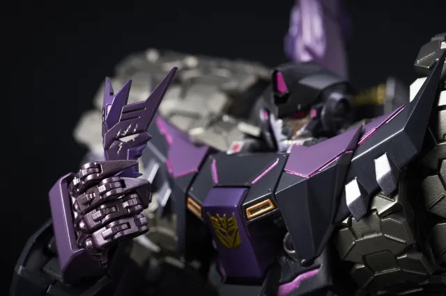 02 Tarn | Flame Toys Kuro Kara Kuri Transformers Figure | TFSource