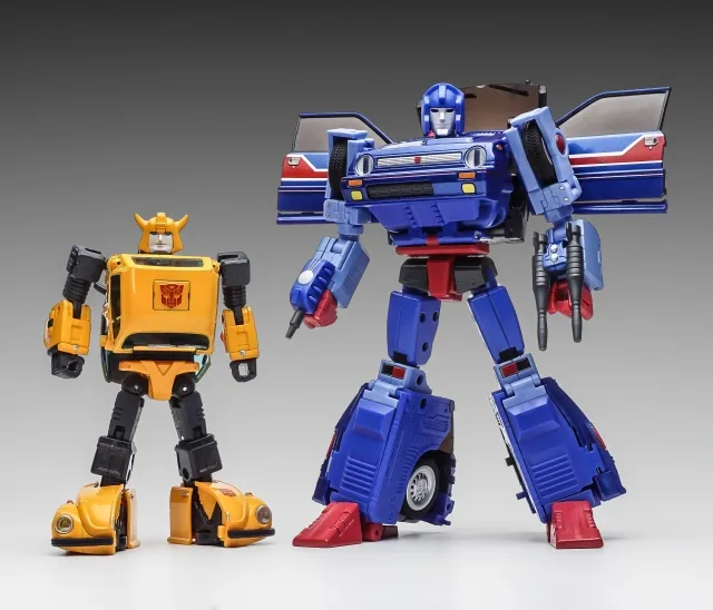 MX-17 Savant | XTransbots 3rd Party MP-Scale Figure | TFSource