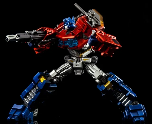 MTCD01P Striker Manus Premium Version | MakeToys Cross Dimension