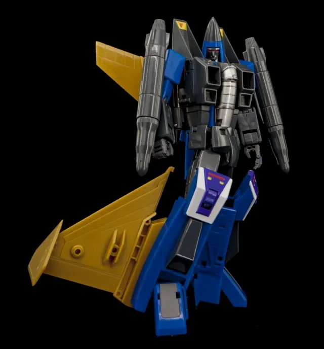 MTRM-15 Endgame and Free Gift | MakeToys Re: Master Series | TFsource