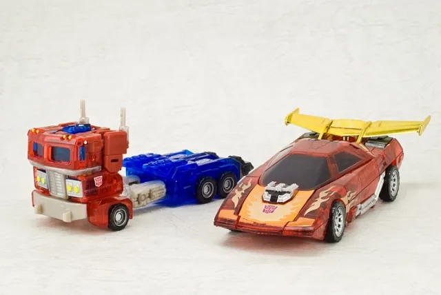 Sons of Cybertron Optimus Prime and Hot Rodimus Set | Transformers